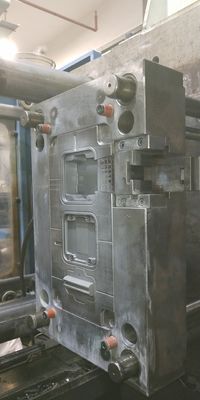 Ακριβής πυλών 2K εγχύσεων φορμών φόρμα εγχύσεων πρωτοτύπων σύνθετη τρισδιάστατη