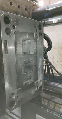 Ακριβής πυλών 2K εγχύσεων φορμών φόρμα εγχύσεων πρωτοτύπων σύνθετη τρισδιάστατη